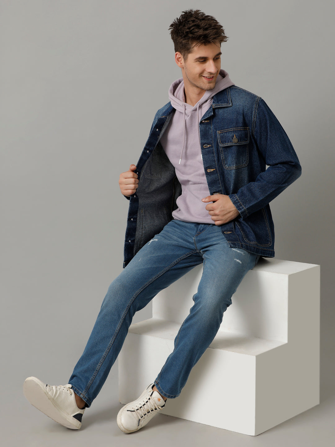 Men’s Loose Fit Denim Tracker Jacket (ZAPS)
